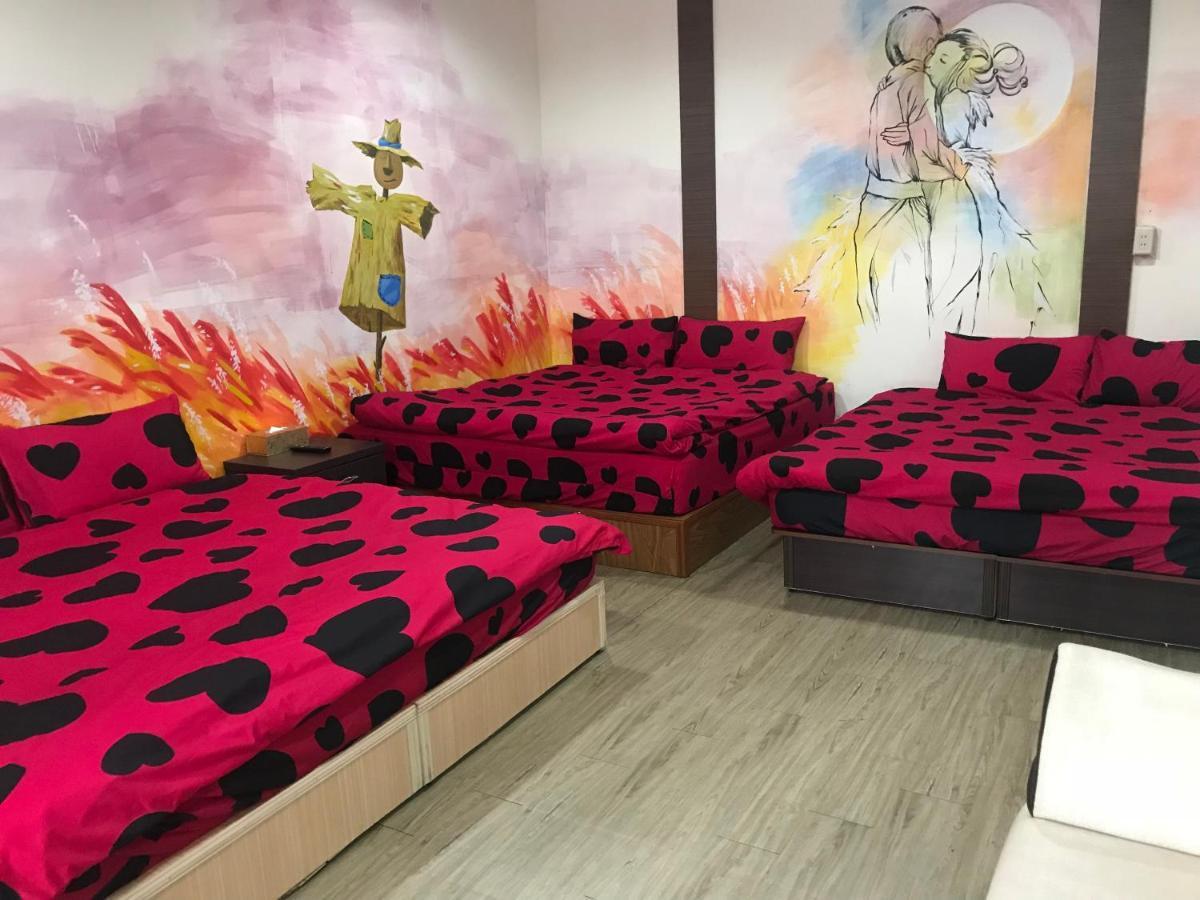 Mickey House-Fuxing Apartment ไถจง ภายนอก รูปภาพ