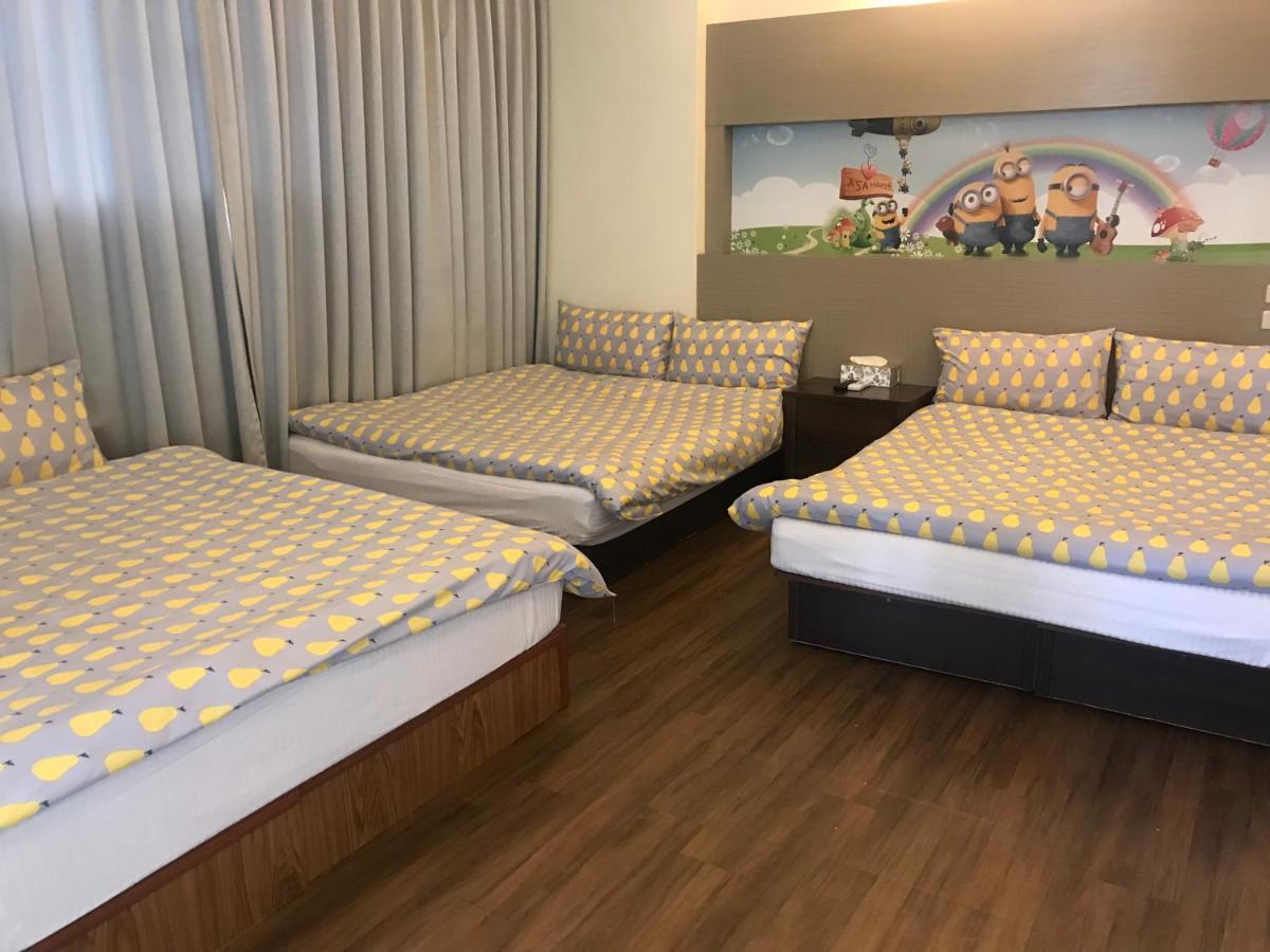 Mickey House-Fuxing Apartment ไถจง ภายนอก รูปภาพ